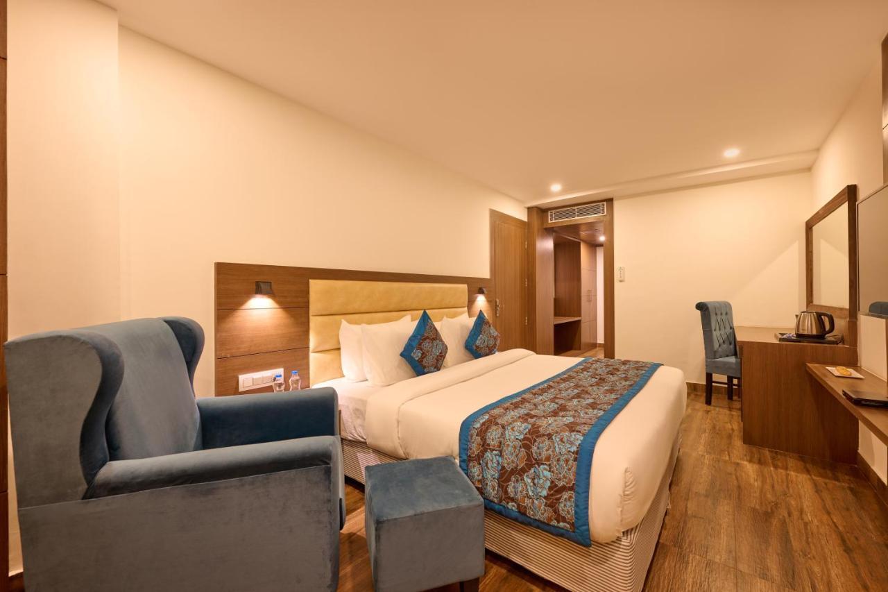 Renest Haridwar Hotel Exterior photo